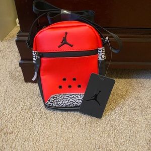 Jordan Crossbody Bag